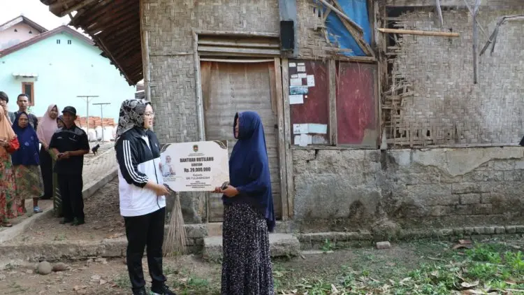 Bupati Anne Kukurusukan Cari Rutilahu