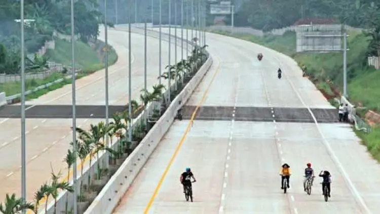 Tahun Depan, Kendaraan Mengaspal di Tol JORR II