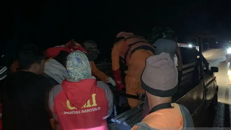 Jasad Korban Kapal Terbalik di Santolo Garut Ditemukan