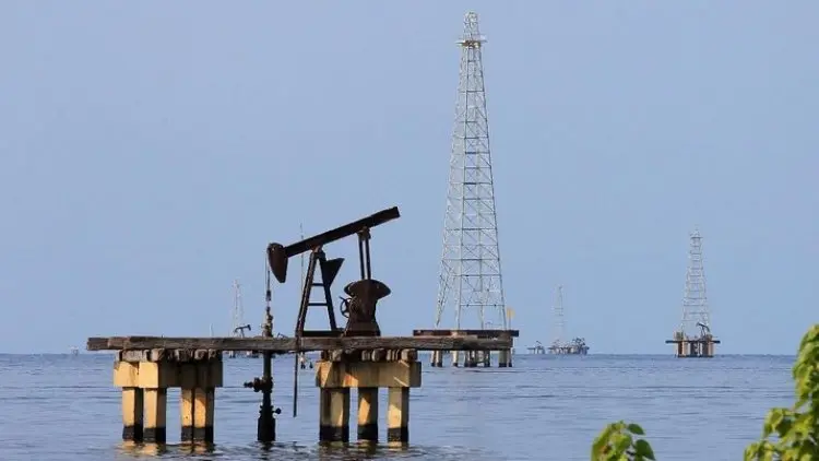 Harga Minyak Mentah Jatuh Respon Sikap China