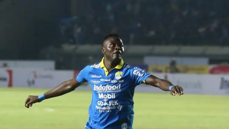 Robert Alberts Senang Ezechiel Cetak Dua Gol