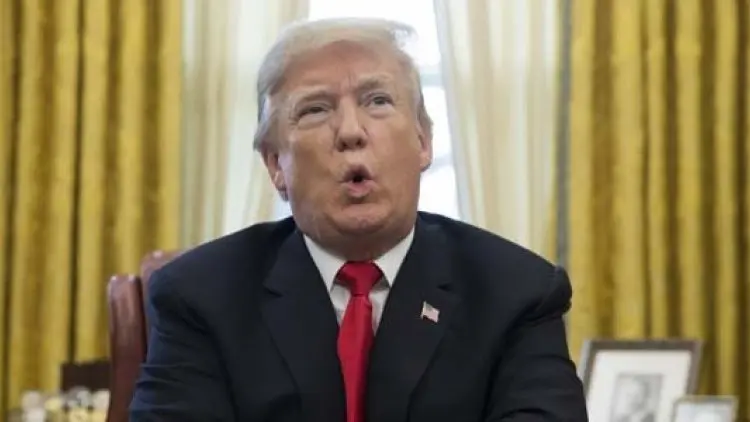 Bursa Global Jatuh Terseret Isu Pemakzulan Trump?