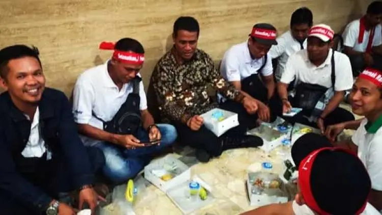Mentan Temui dan Dielukan Peternak Pendemo
