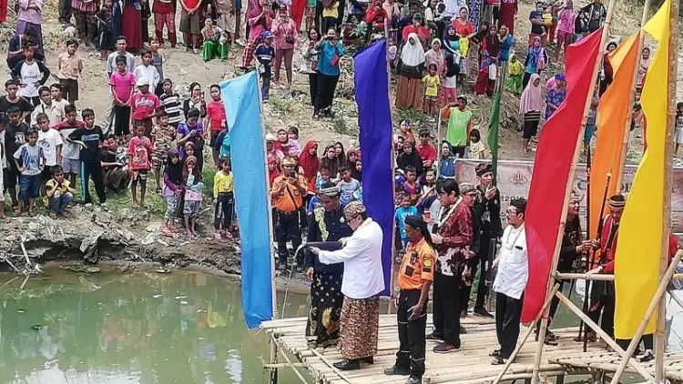 Larung Cai di Raga, Hasto Ajak Rawat Sungai