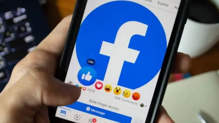 Facebook Akan Minta Izin Privasi Pengguna iPhone