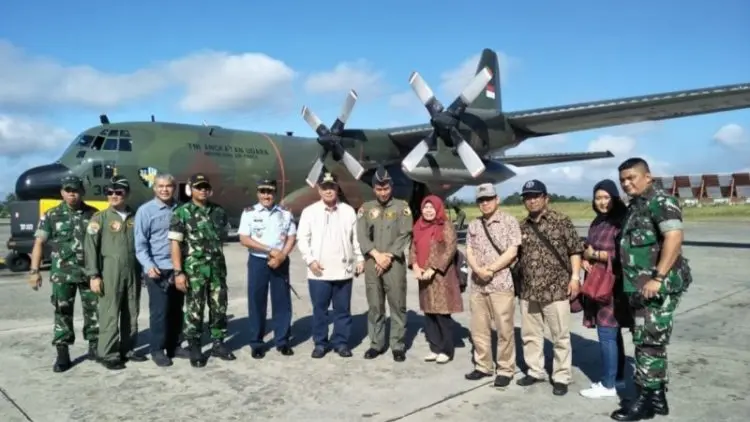 Wagub Sumbar Kunjungi Wamena dengan Pesawat TNI AU