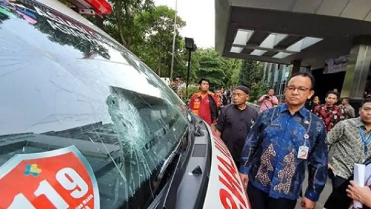 Cegah Ambulans Diserang, Anies Kirim Satpol PP