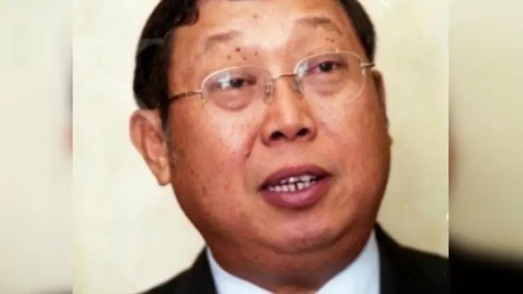 Sjamsul dan Itjih Nursalim Buronan Resmi Buron