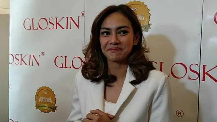 Menolak Tua, Masayu Anastasia Perawatan Gloskin