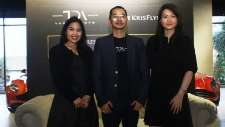 TDA Luxury Toys Gandeng Singapore Airlines