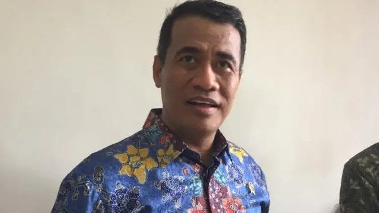 Ditanya Kemungkinan Masuk Kabinet Lagi, Mentan Amran Lempar Senyum