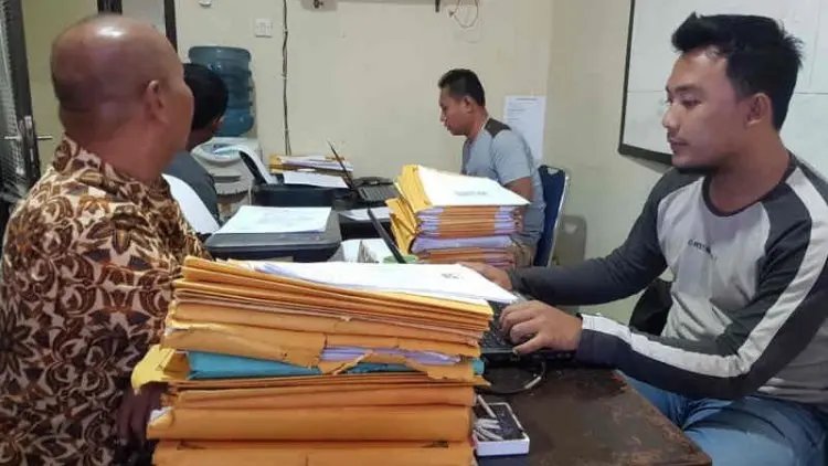 Polresta Cirebon Bekuk Dua Pengedar Uang Palsu