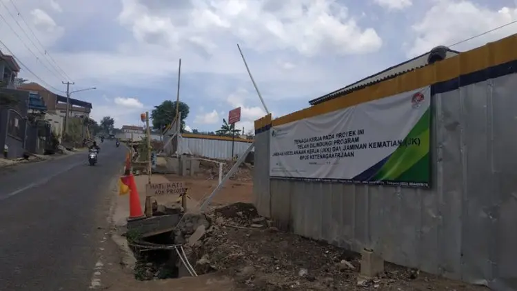 Warga Cilame Tuntut Pemerintah Segera Lunasi Tanah Gedung DPRD KBB