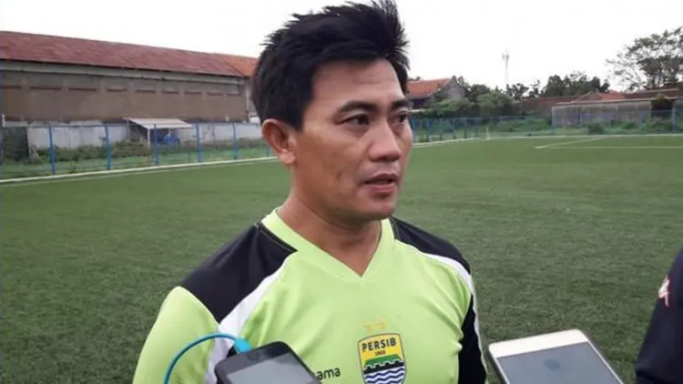 Persib Rencanakan Jamu Persebaya di Luar Bandung
