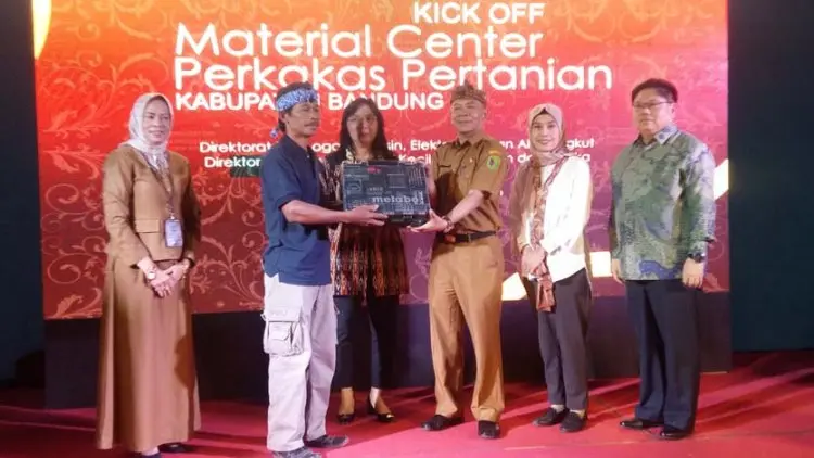 Pemerintah Stop Impor dan Fokus Tingkatkan Kualitas Cangkul Produk dalam Negeri
