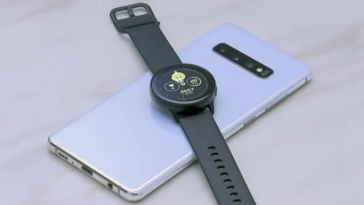 Tutup Pabrik, Samsung Bagi-bagi Ponsel ke Karyawan