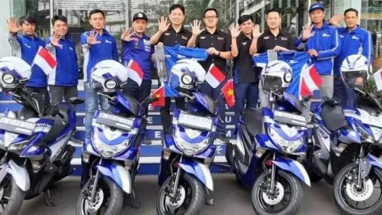 Touring Yamaha 'Blue Core' Lintasi 5 Negara ASEAN