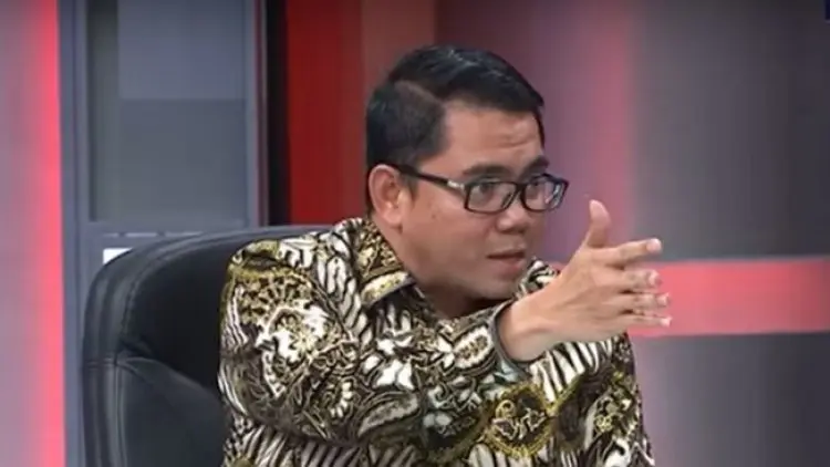 Dinilai Tak Sopan, Arteria Dahlan Dikecam Warganet