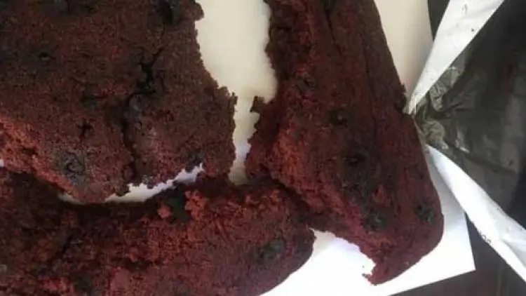 Buat Kue Ganja, Dihukum Nulis Esai 50 Halaman