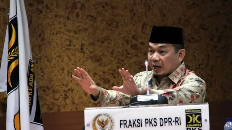PKS Semakin Kuat Berada di Luar Pemerintahan