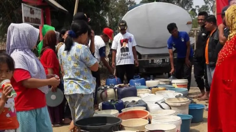 1.500 KK warga Desa Tenjolaya Pasirjambu Kesulitan air Bersih