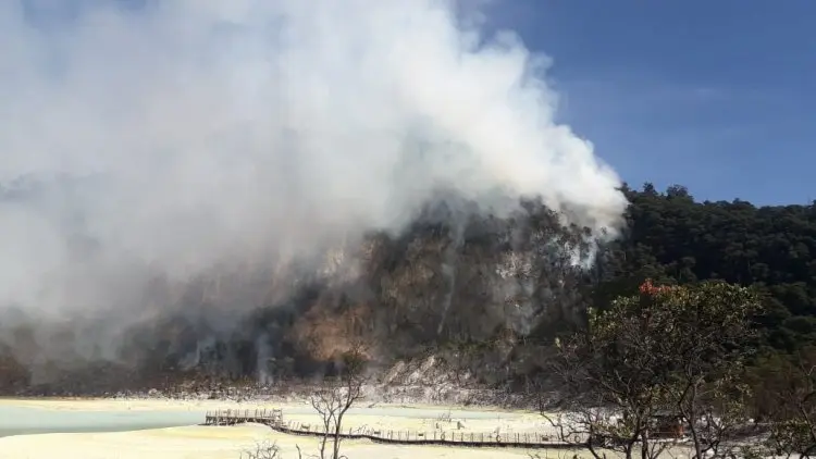 Kawah Putih Sudah Bisa Dibuka Usai Karhutla