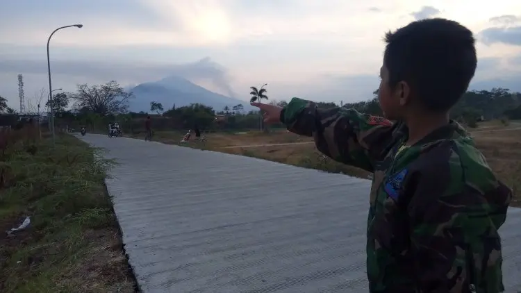 Jalur Pendakian Gunung Cikurai Kebakaran