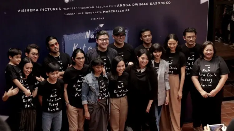 Oka Antara Ajarkan Anak Tanggung Jawab Sejak Dini