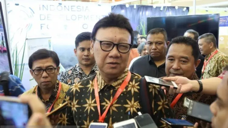 OTT Bupati Indramayu,  Mendagri Peringatkan Kepada Daerah Lainnya