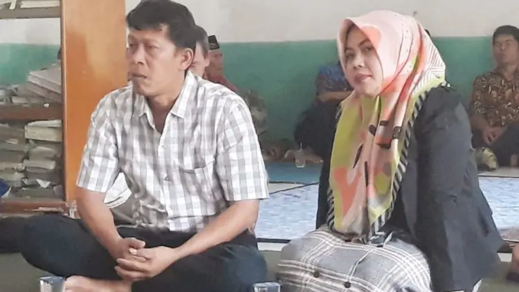 Tak Ada Lawan, Suami-Istri Bersaing Perebutkan Kades Putrajawa
