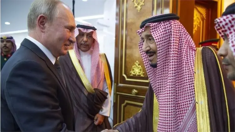 Karpet Merah untuk Presiden Rusia di Saudi