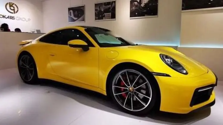 Porsche 911 Generasi ke-8 Resmi Hadir di Indonesia