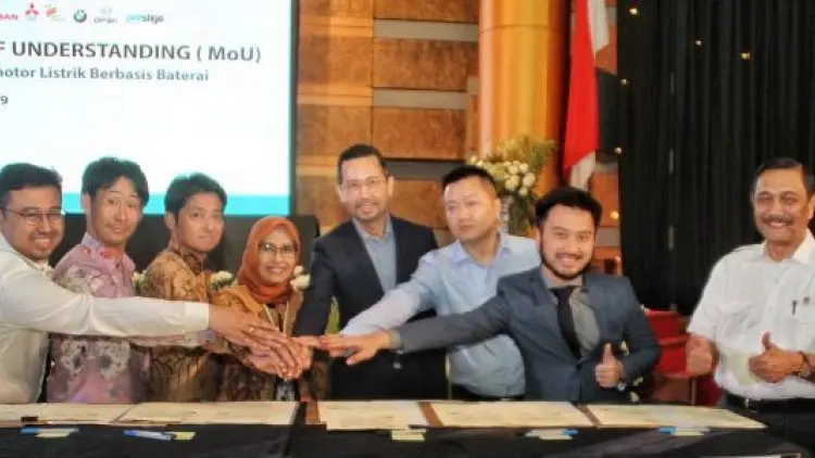 Mitsubishi-PLN Siapkan Home Charging Mobil Listrik