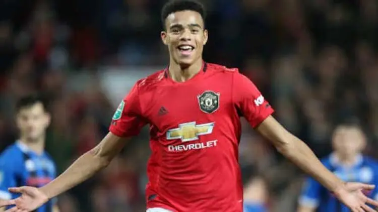 Liverpool dan MU Perpanjang Kontrak Pemainnya