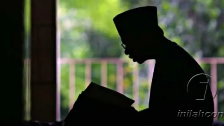 Menyakiti Orang dengan Bacaan Quran, Apa Maknanya?
