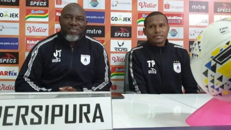 Jacksen F Tiago Enggan Remehkan Arema FC