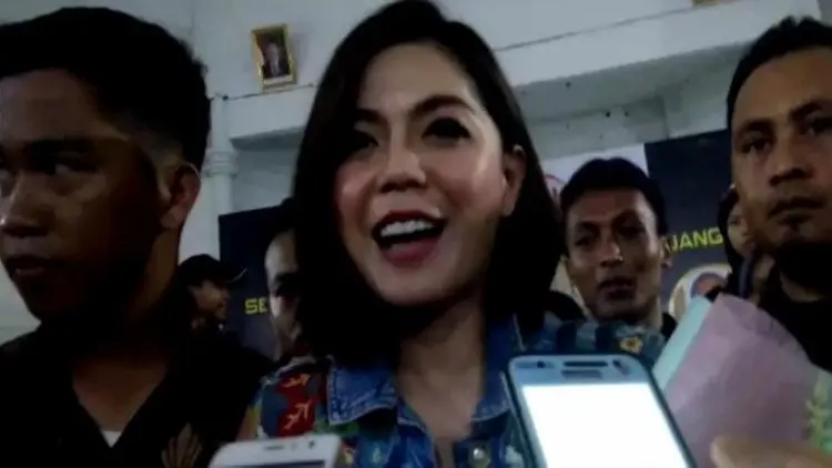Merry Riana: Dengarkan Suara Hati, Jangan Ikuti Komentar Netizen