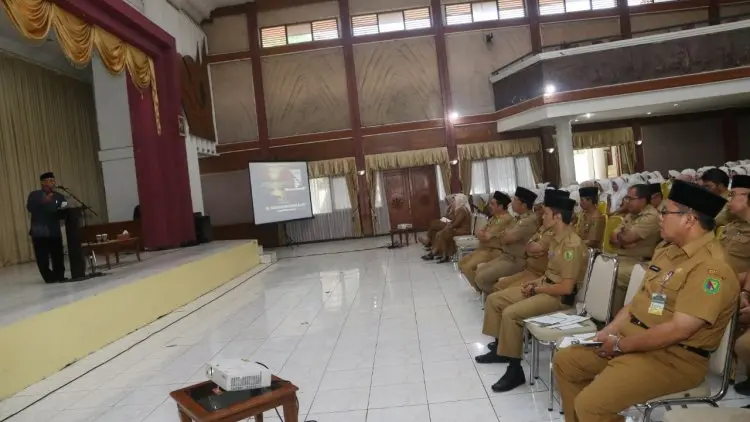 Pemkab Bandung Dorong SDM Unggul Melalui Siraman Rohani