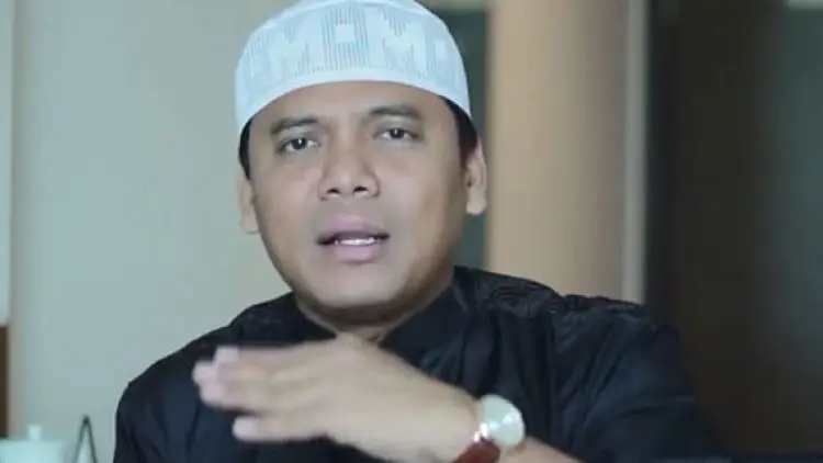 Gus Nur Dihukum 18 Bulan Penjara