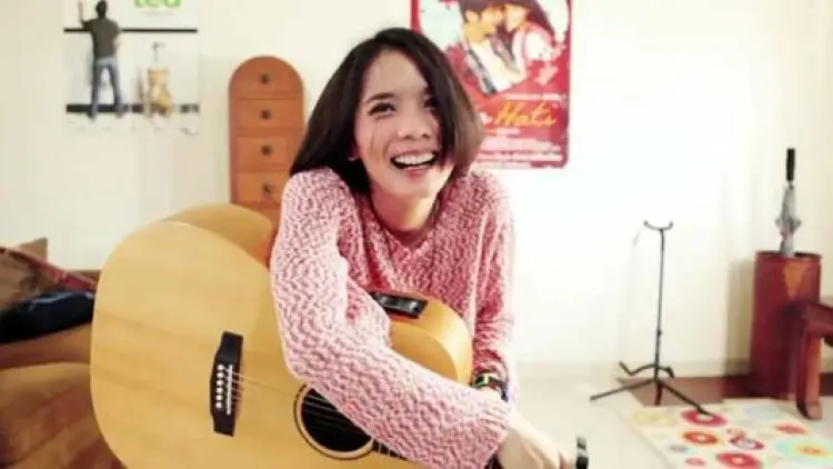 Nadya Fatira Ungkap Kisah Asmara Lewat Lagu "Dia"