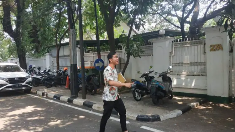 Gibran Maju Pilkada, Hasto: Tidak Ada Perlakukan Khusus