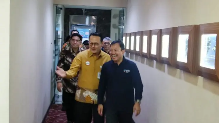 Menkes Kunjungi BPJS Kesehatan Sehari Setelah Sertijab