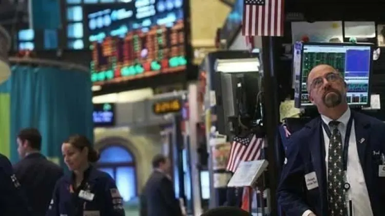 Bursa Saham AS Naik Respon Laba Intel Inc