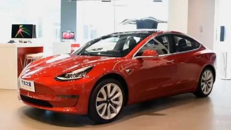 Tesla Model 3 Buatan China Dijual Rp700 Jutaan