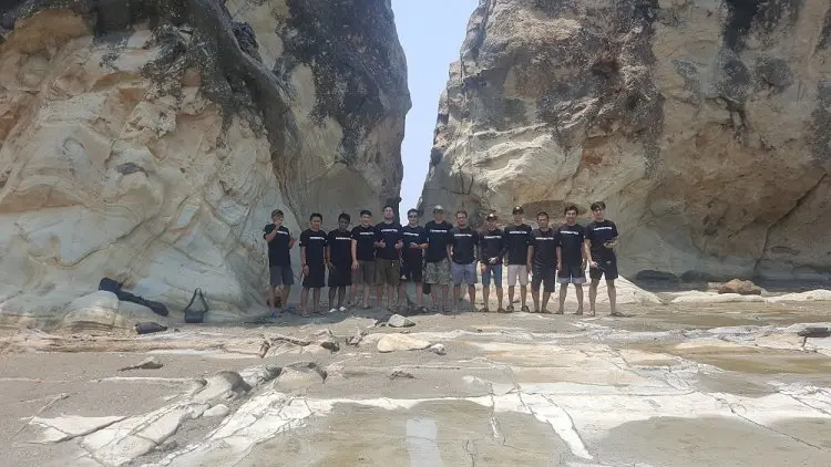 Anniversary ke-3, The Bronx Jelajahi Sawarna Banten
