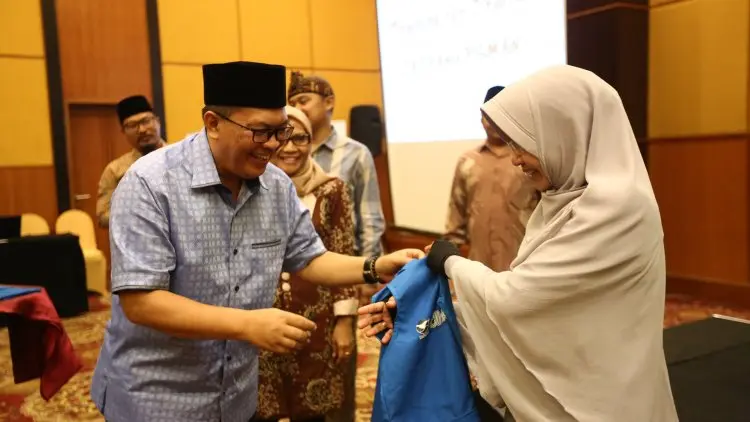 Sebarluaskan Program Kang Pisman, Pemkot Bandung Gandeng Ratusan Dai