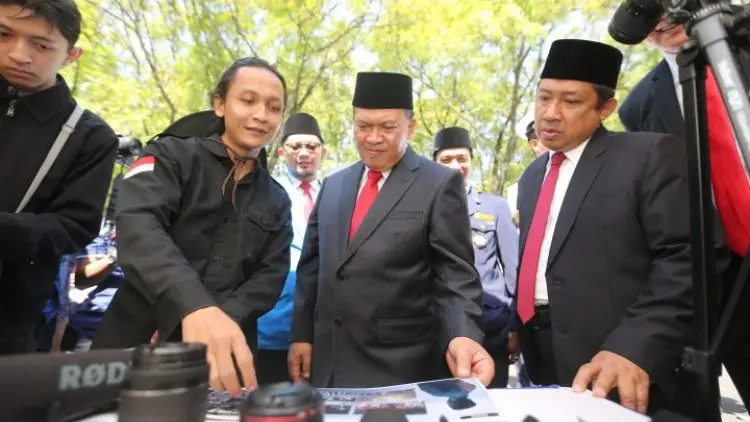 Pemkot Bandung Persembahkan Produk Hemat Energi untuk Indonesia