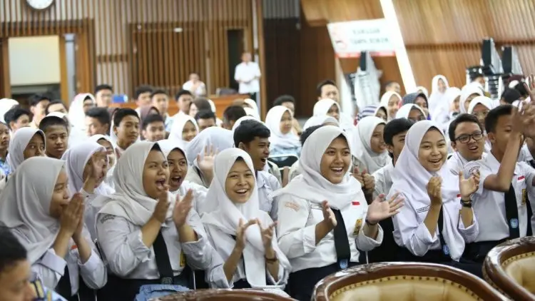Sekda Ema Minta Para Guru Ingatkan Peserta Didiknya Soal Kelompok Anarkis 