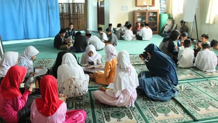 DKM Ulul Abshor Unpas, Tanamkan Nilai Islam Secara Utuh