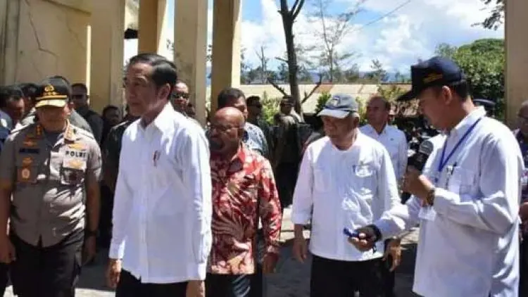 Jokowi Janji Berikan Langsung Bantuan Gempa Ambon